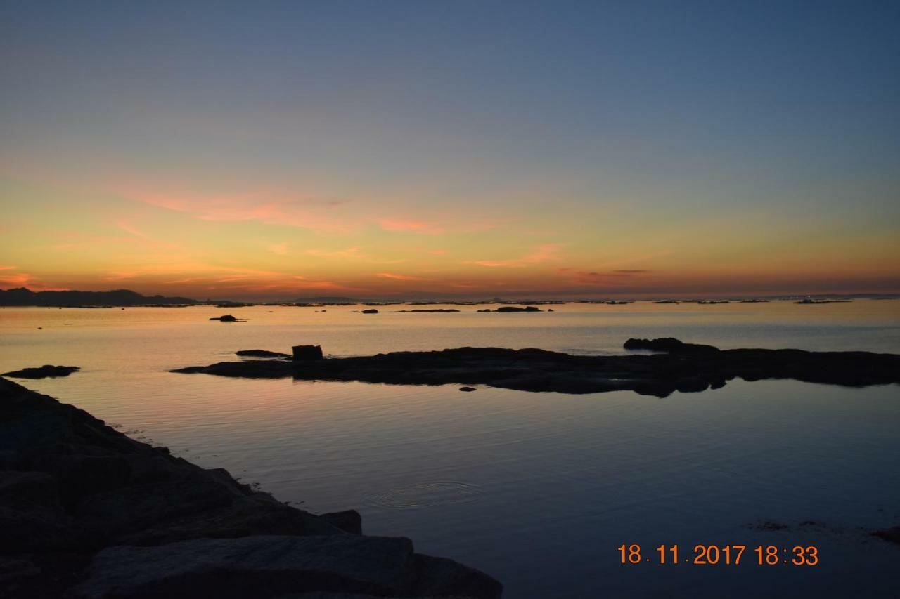 Vistas Al Mar E Isla De La Toja O Grove